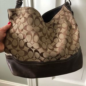Coach Brown Signature shoulder Bag